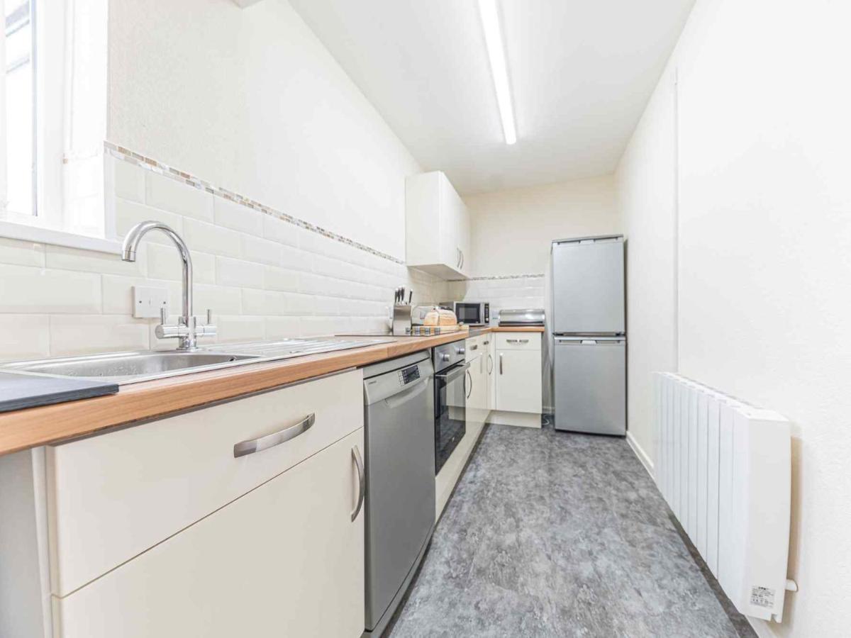 Pass The Keys Comfortable 3 Bed In Central Bowness With Parking Windermere Esterno foto
