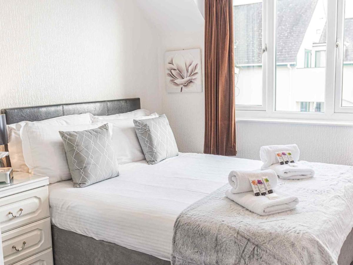 Pass The Keys Comfortable 3 Bed In Central Bowness With Parking Windermere Esterno foto
